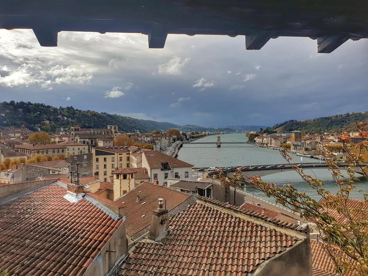 La Batie - Vue Imprenable - Amazing View - Parking Prive Apartment Vienne  France