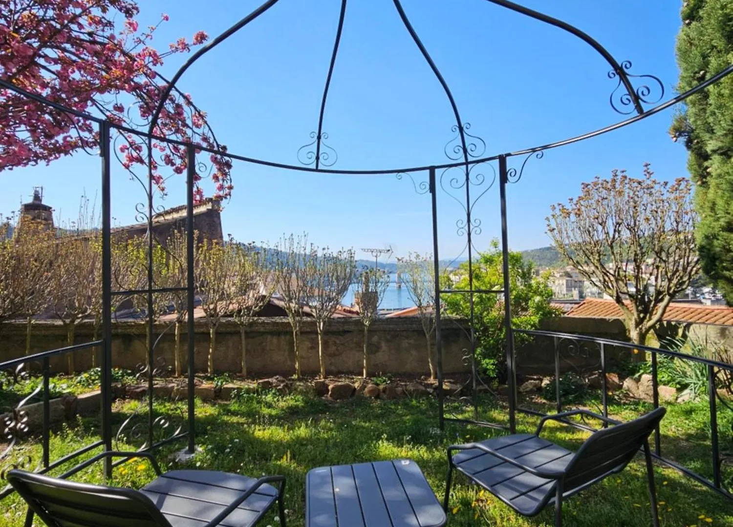 La Batie - Vue Imprenable - Amazing View - Parking Prive Appartement Vienne